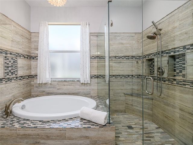 10515 CANARY ISLE DRIVE, Tampa, FL 33647