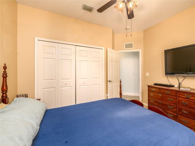 10515 CANARY ISLE DRIVE, Tampa, FL 33647