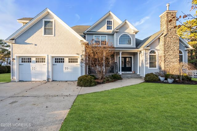 690 Colgate Avenue, Lanoka Harbor, NJ 08734