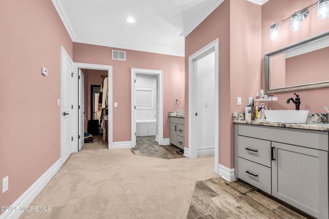 690 Colgate Avenue, Lanoka Harbor, NJ 08734