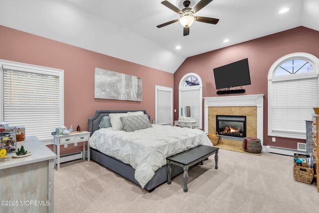 690 Colgate Avenue, Lanoka Harbor, NJ 08734