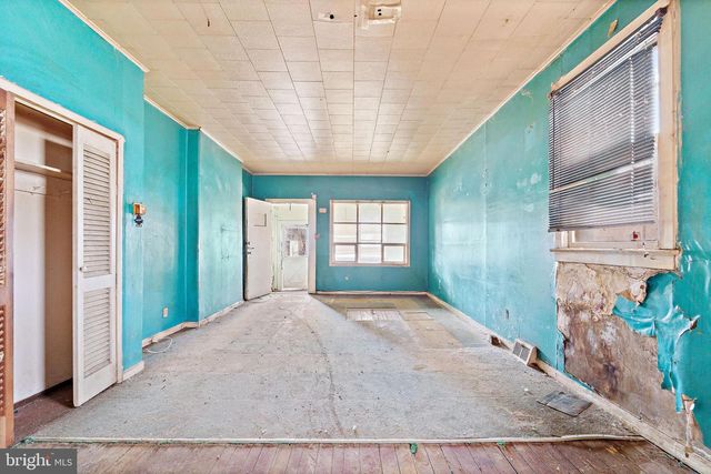 2526 BANK ST, Camden, NJ 08105