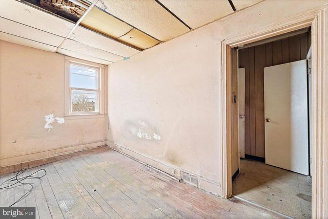 2526 BANK ST, Camden, NJ 08105