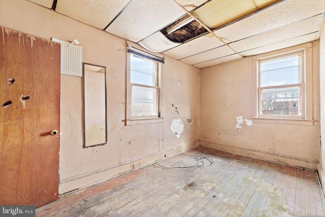 2526 BANK ST, Camden, NJ 08105