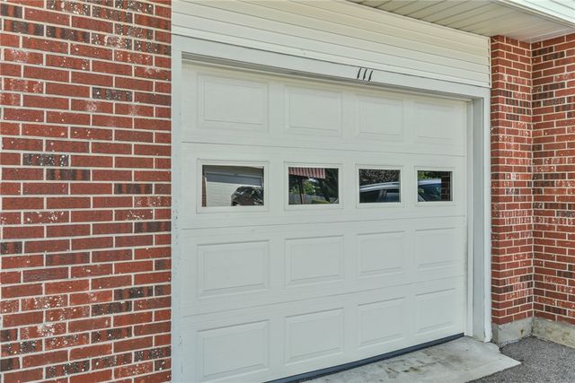 111 Edaville Court, Warwick, RI 02886