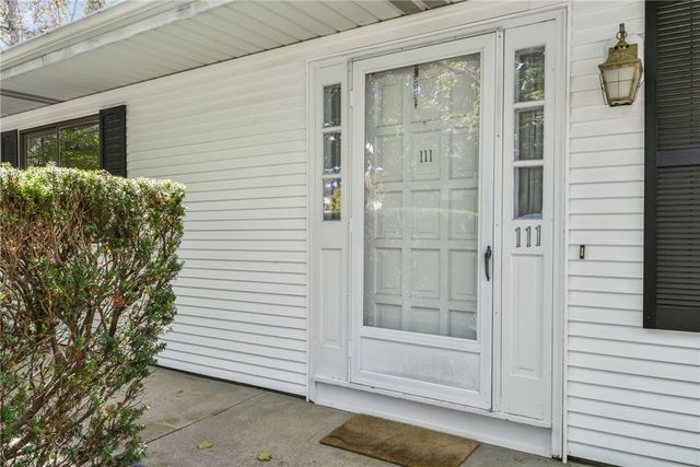 111 Edaville Court, Warwick, RI 02886