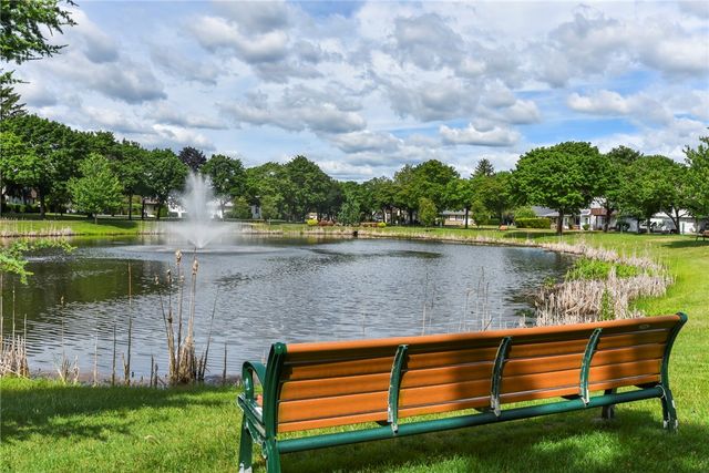 111 Edaville Court, Warwick, RI 02886