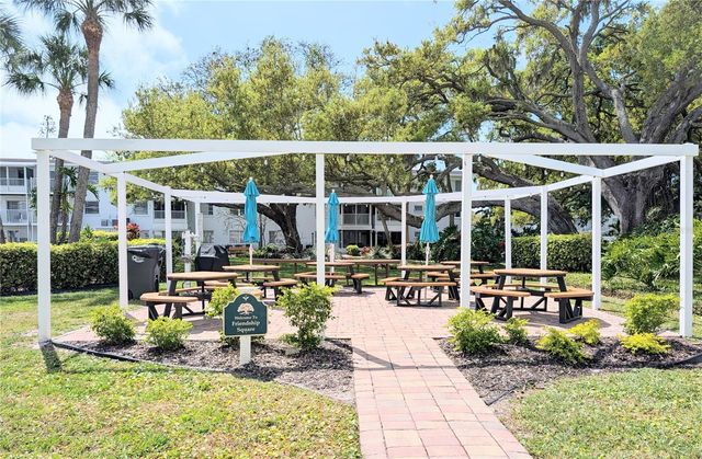 2309 CANAL DRIVE F4, Bradenton, FL 34207