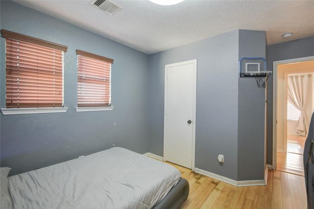 7247 Liberty Mesa Lane, Houston, TX 77049