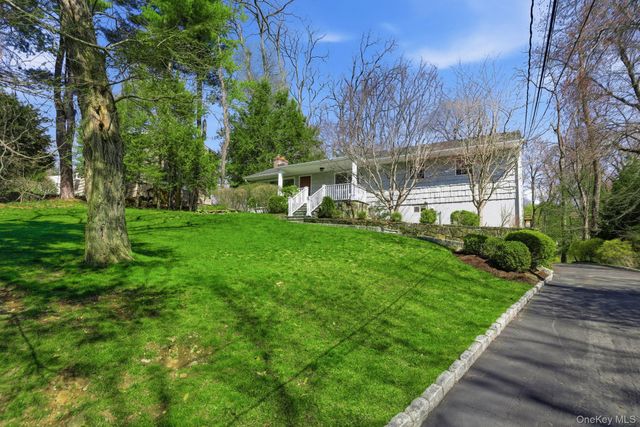 26 Meadow Lane, Chappaqua, NY 10514