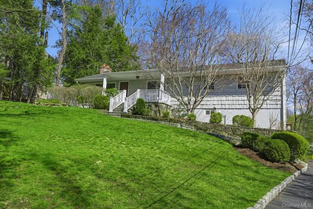 26 Meadow Lane, Chappaqua, NY 10514