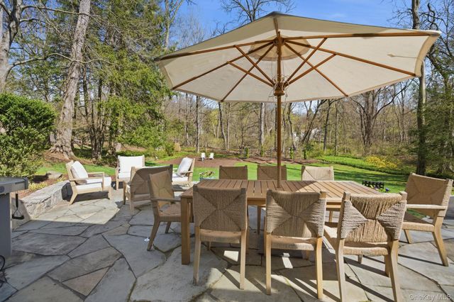 26 Meadow Lane, Chappaqua, NY 10514