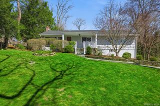 26 Meadow Lane, Chappaqua, NY 10514