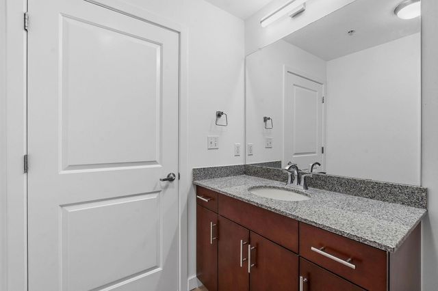 360 Nueces ST 1303, Austin, TX 78701