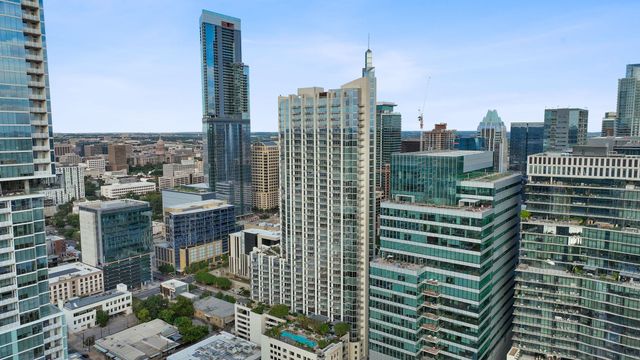 360 Nueces ST 1303, Austin, TX 78701