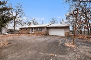 13090 River Road, Plano, IL 60545