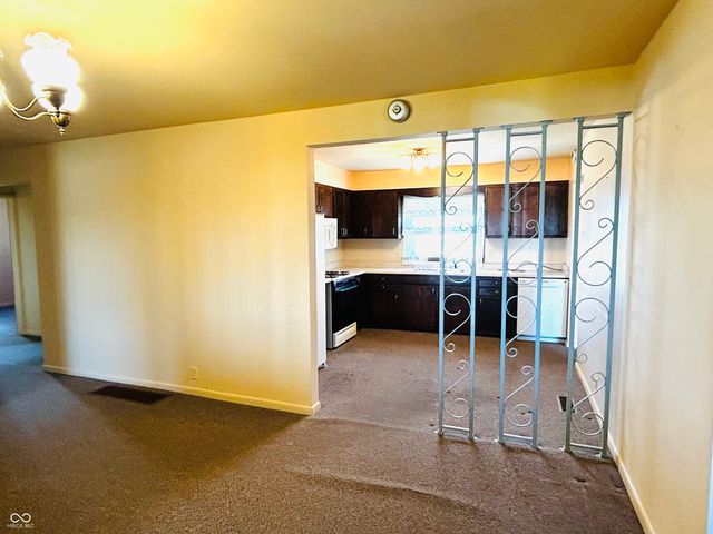 4557 S State Road 9, Shelbyville, IN 46176