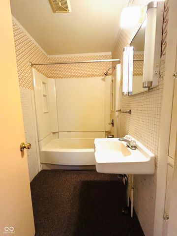 4557 S State Road 9, Shelbyville, IN 46176