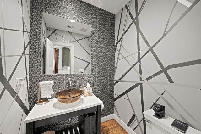 6514 Minola Street, Houston, TX 77007