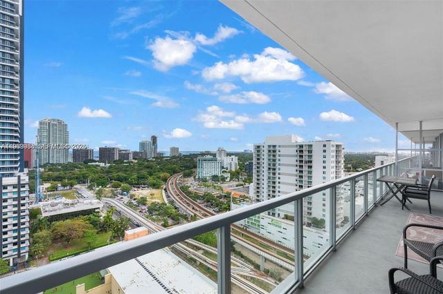 79 SW 12th St 2204-S, Miami, FL 33130