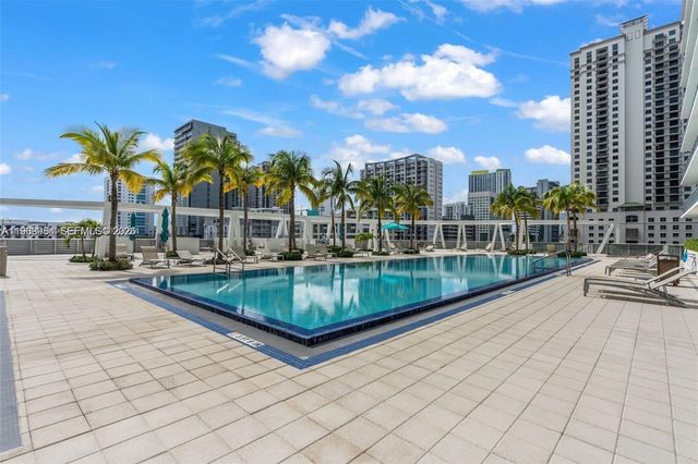 79 SW 12th St 2204-S, Miami, FL 33130