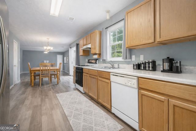 2608 Downing Park Drive SE, Conyers, GA 30094