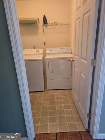 2608 Downing Park Drive SE, Conyers, GA 30094