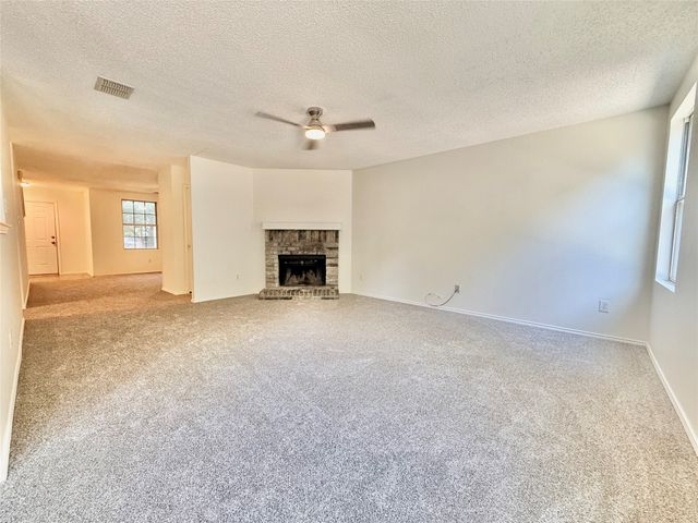 2153 Shawnee Trail, Fort Worth, TX 76247