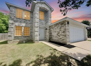 2153 Shawnee Trail, Fort Worth, TX 76247