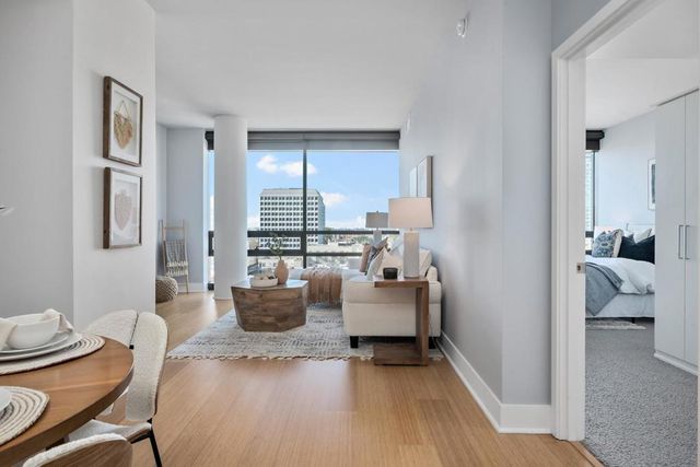 88 E San Fernando Street 909, San Jose, CA 95113