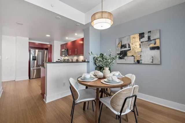 88 E San Fernando Street 909, San Jose, CA 95113