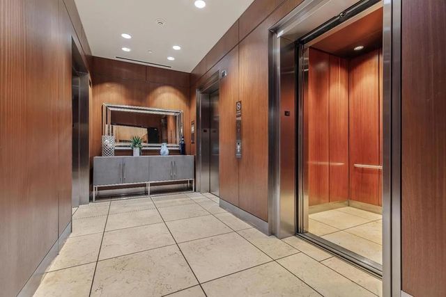 88 E San Fernando Street 909, San Jose, CA 95113