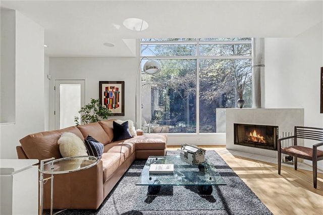 2465 Field Way NE, Atlanta, GA 30319