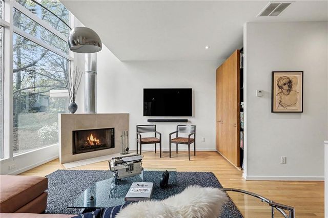 2465 Field Way NE, Atlanta, GA 30319