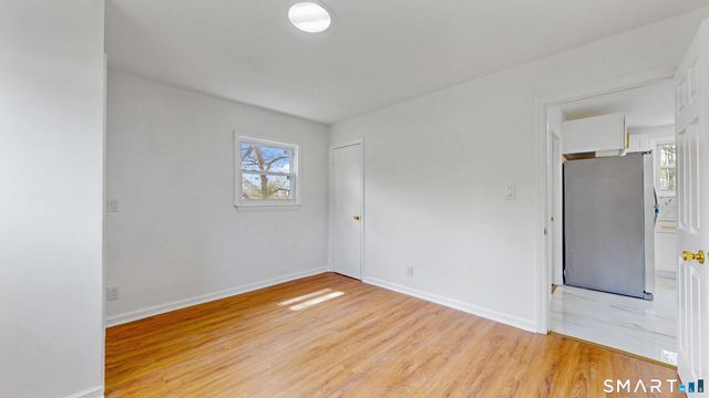 52 Glen Haven Road, New Haven, CT 06513