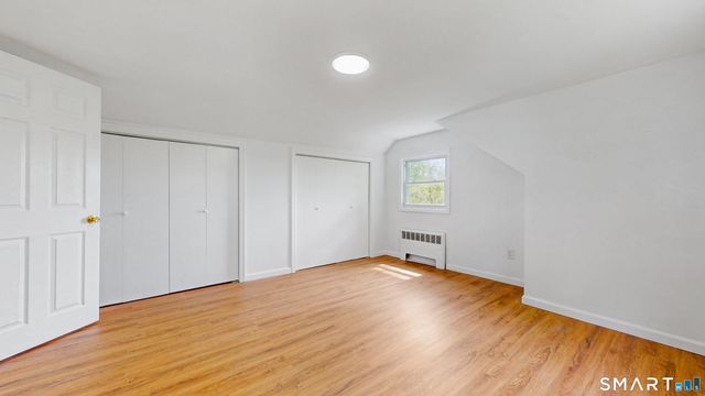 52 Glen Haven Road, New Haven, CT 06513
