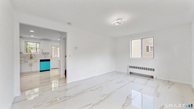52 Glen Haven Road, New Haven, CT 06513