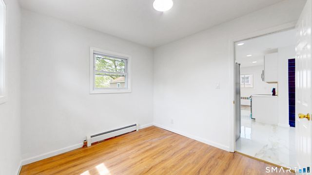 52 Glen Haven Road, New Haven, CT 06513