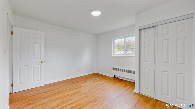 52 Glen Haven Road, New Haven, CT 06513
