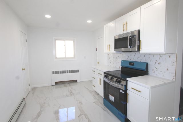 52 Glen Haven Road, New Haven, CT 06513