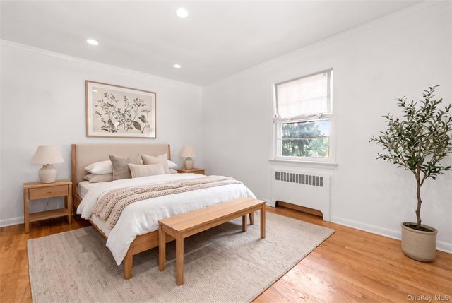 269 Woodlands Ave, White Plains, NY 10607