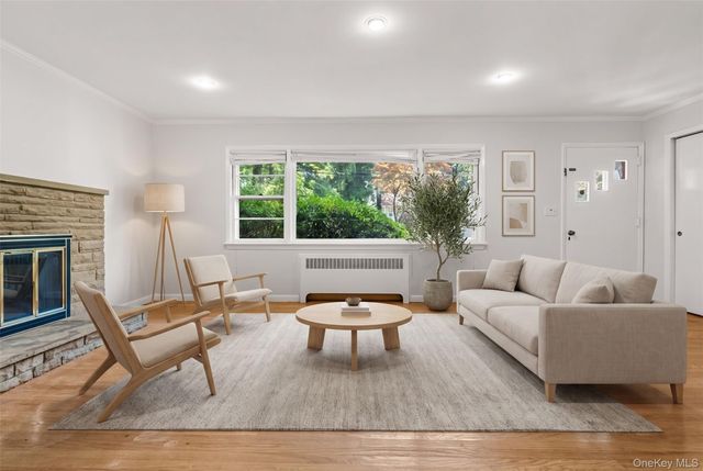 269 Woodlands Ave, White Plains, NY 10607