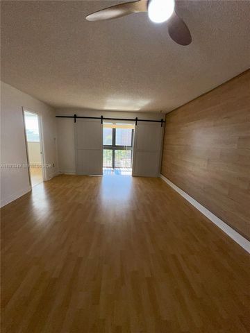 5055 NW 7th St 504, Miami, FL 33126