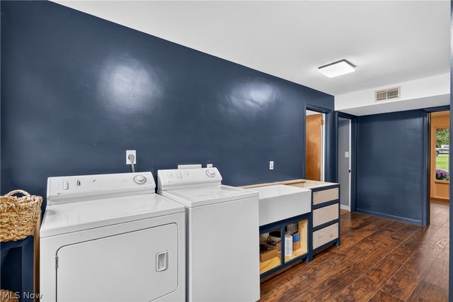 7805 Spring Lake Lane, Canfield, OH 44406