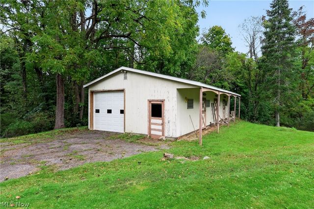 7805 Spring Lake Lane, Canfield, OH 44406