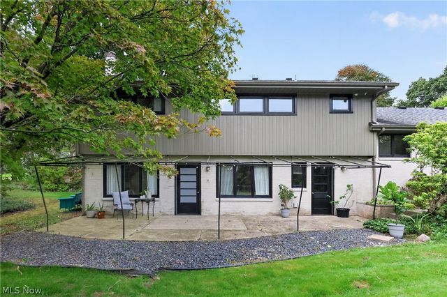 7805 Spring Lake Lane, Canfield, OH 44406