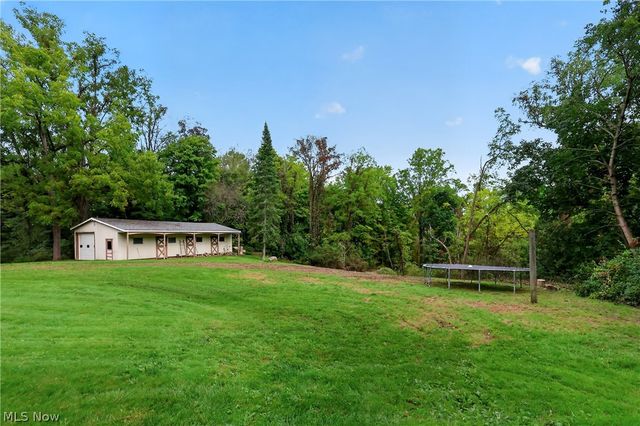7805 Spring Lake Lane, Canfield, OH 44406