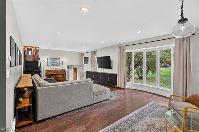 7805 Spring Lake Lane, Canfield, OH 44406