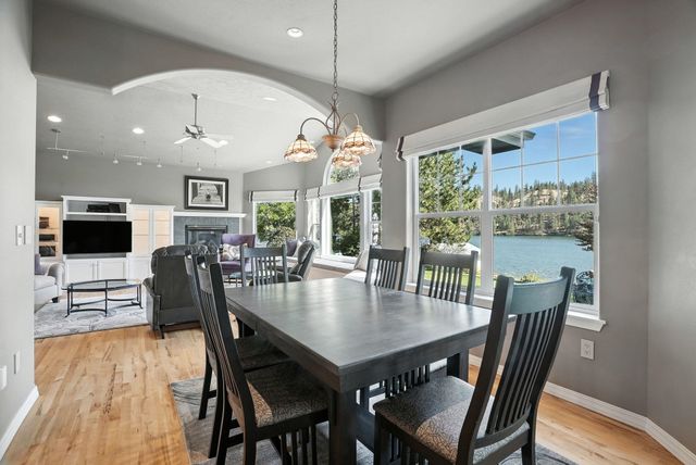 18102 N West Shore Rd, Nine Mile Falls, WA 99026