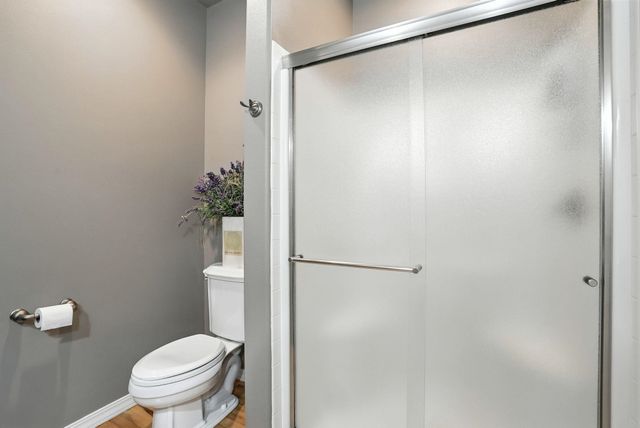 18102 N West Shore Rd, Nine Mile Falls, WA 99026